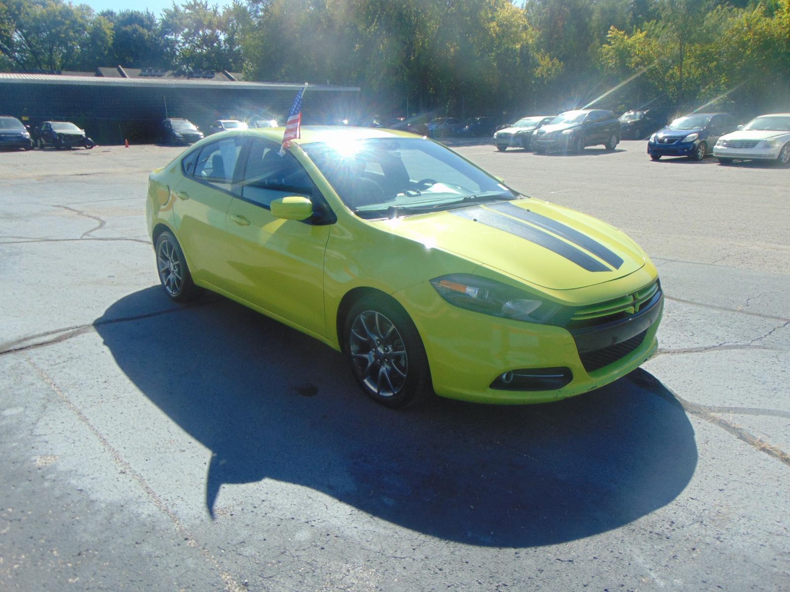 2013 Yellow Dodge Dart (1C3CDFBHXDD) with an 4-CYL Tigershark 2.0L engine, Manual, 6-Spd transmission, located at 2105 Dixie Hwy, Louisville, KY, 40210, (502) 772-3333, 38.221058, -85.792671 - Photo #3